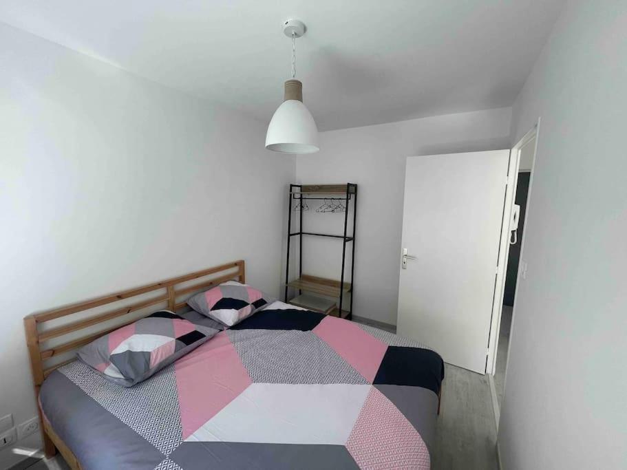 T2 Neuf En Plein Coeur De Rennes Au Bord De La Vilaine Екстер'єр фото